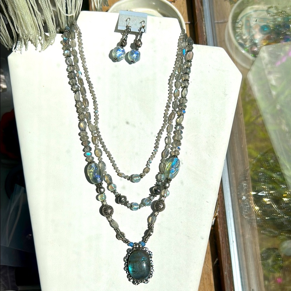 Elegant Sterling Silver Set dichroic glass and labradorite gemstone Necklace Set